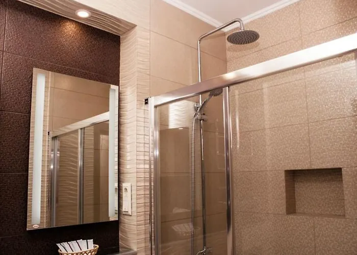 Appartamento In The Center In The House With Atlantes *