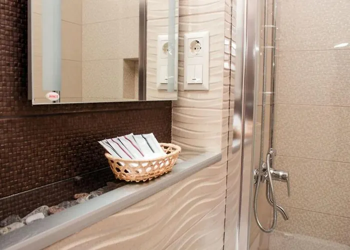 Appartamento In The Center In The House With Atlantes *